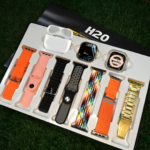 Smart watch With 7 Extra Straps